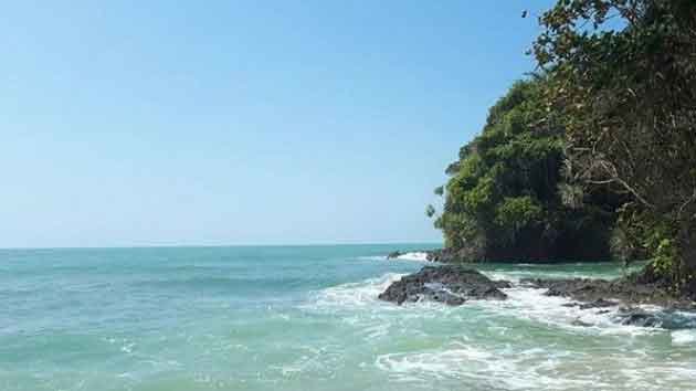 Rahasia Menjelajahi Cilacap: Basecamp East Turtle, Tempat Berkumpul yang Menyentuh Hati